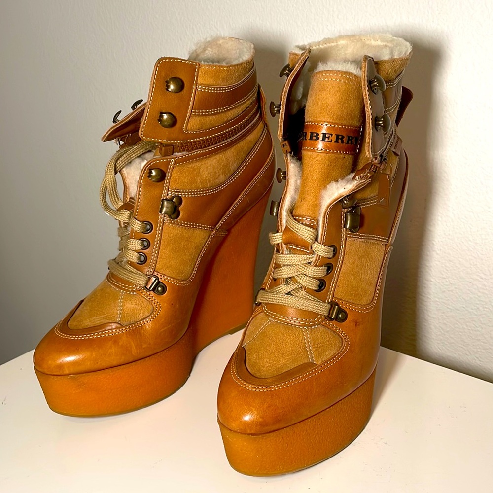 Burberry boots